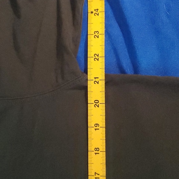 unisex Green Saint Patrick's Cathedral Dublin, Ireland T-shirt sz L - Picture 7 of 7